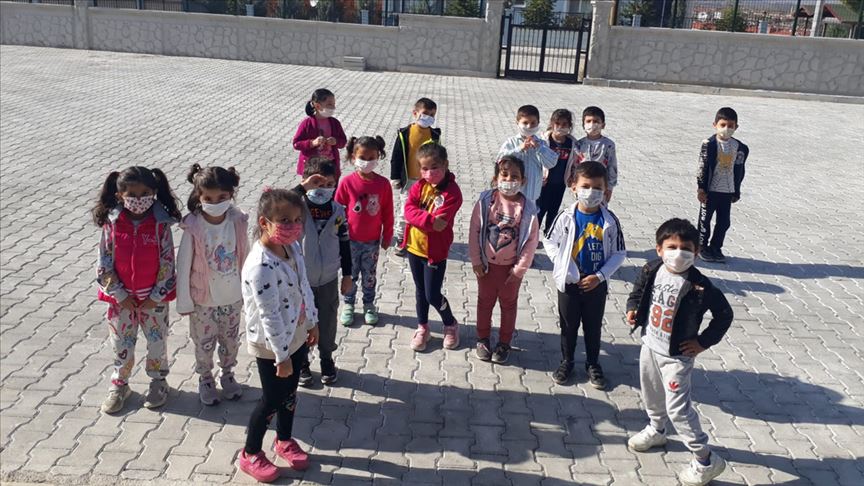 25 yıl önce depremle sarsılan Dinar’ın çocuklarından İzmir’e ‘duygulandıran’ mektup