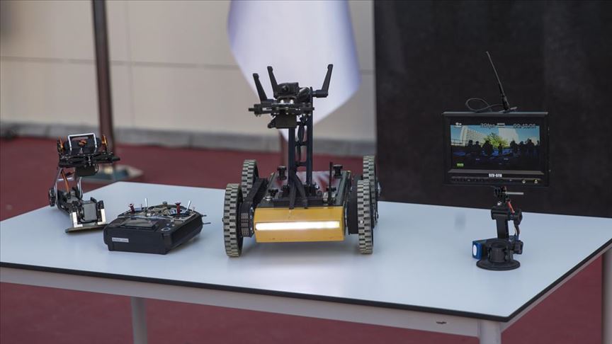 Lise öğrencilerinin bomba imha robotu ‘Naim’ tanıtıldı