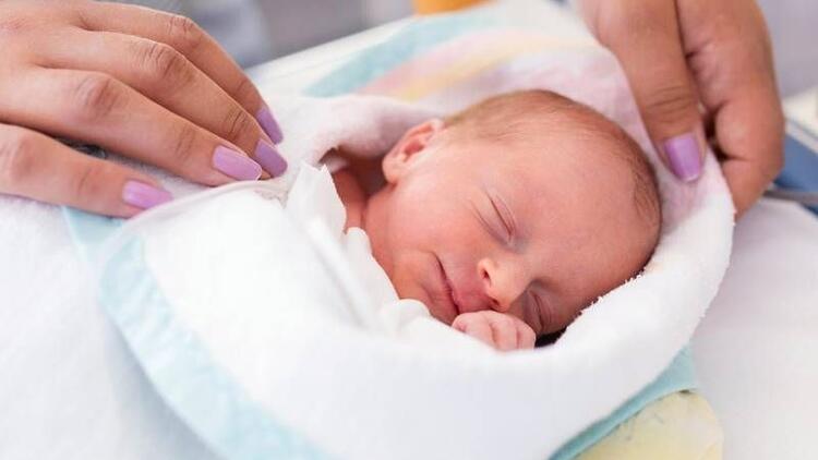 Prematüre bebeklerin bakımı hassasiyet gerektiriyor