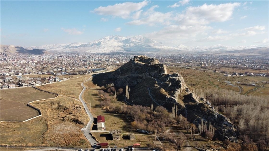 Van Kalesi ve çevresi ‘doğal koruma alanı’ olarak tescillendi