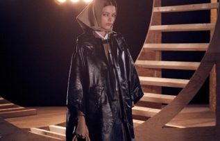 Kişiselleştirilmiş modern üniformalar: Dior Sonbahar 2022 koleksiyonu