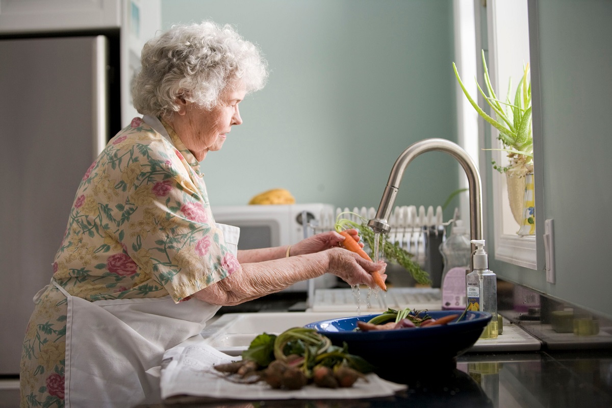 Beslenme hataları Alzheimer’ı tetikliyor mu?