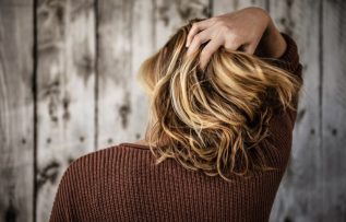 Saçınıza zarar veren uygulamalar nelerdir? 