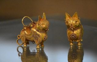 Orta Çağ’dan kalma altın küpeler sergilenmeye hazırlanıyor