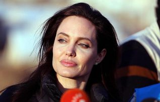 Angelina Jolie’den depremzedeler için bağış çağrısı