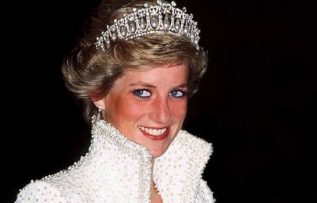 Prenses Diana’nın nadir fotoğrafları satışa çıkıyor