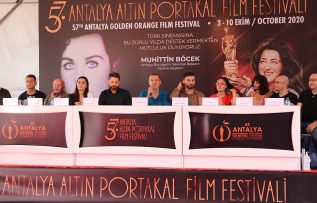 57. Antalya Altın Portakal Film Festivali’nde ‘Çatlak’ filminin söyleşisi yapıldı