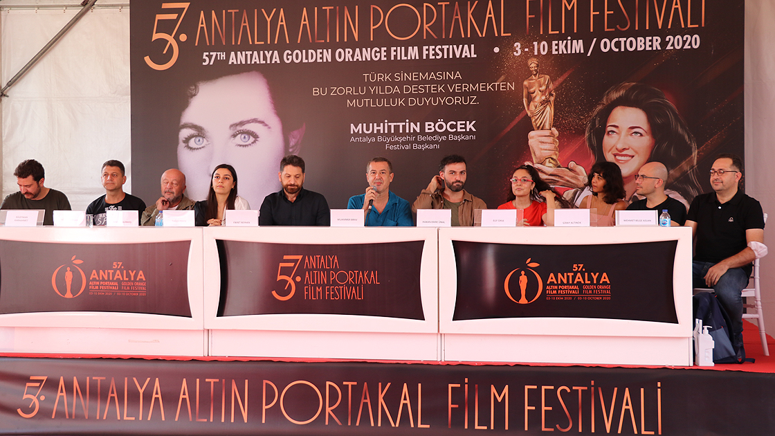 57. Antalya Altın Portakal Film Festivali’nde ‘Çatlak’ filminin söyleşisi yapıldı