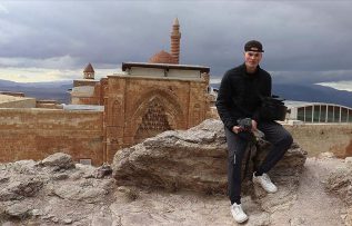 Kanadalı Müslüman gezgin Türkiye’nin inanç merkezleri ve tarihi yapılarına hayran kaldı