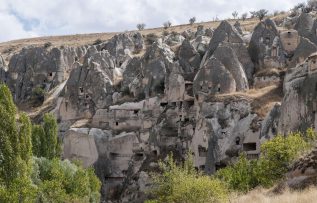 Kapadokya’nın gözbebeği Ürgüp’teki Gomeda Vadisi doğa tutkunlarını ağırlıyor