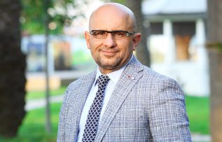 Prof. Dr. Mücahit Öztürk uzaktan eğitim döneminde ailelere 9 altın öneride bulundu