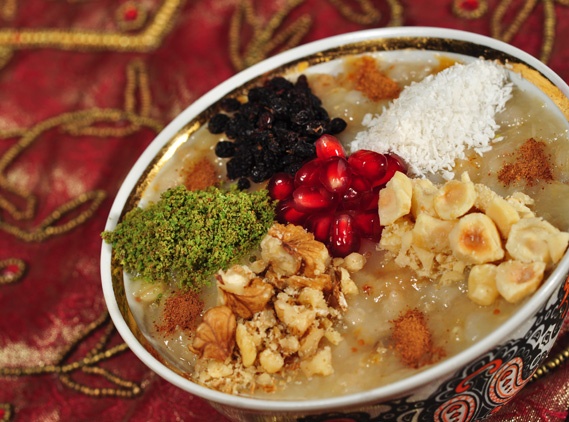 Rüyada Aşure Yemek