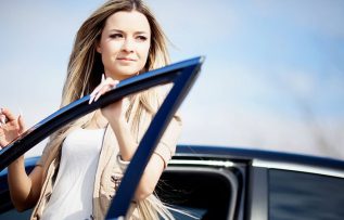 Rüyada Arabaya Binmek