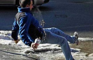 Rüyada Ayak Kayması Görmek