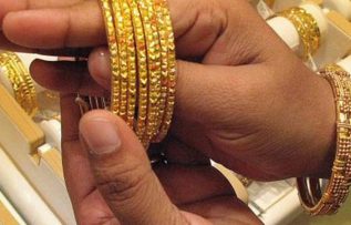 Rüyada Başkasının Kolunda Altın Bilezik Görmek