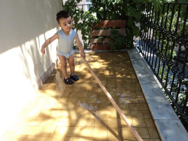 Rüyada Balkon görmek, yıkamak, yıkılması, çökmesi, süpürmek