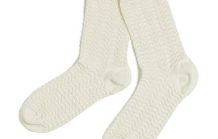 Rüyada Beyaz Çorap Görmek