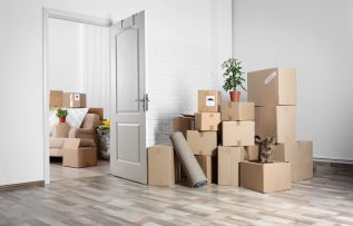 Rüyada Eski Eve Taşınmak