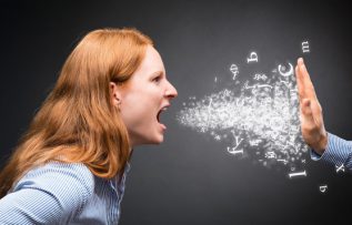 Rüyada Öfkesini Yutmak