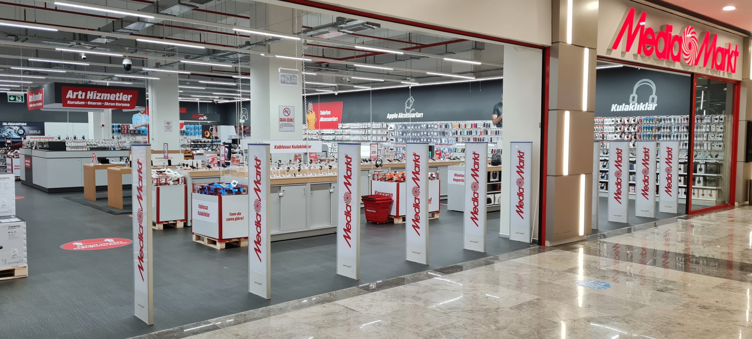 Öğrencilerin tercihi teknolojik hediyeler MediaMarkt’ta