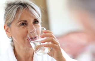 Sıcak su içmek kilo vermede etkili olur mu?