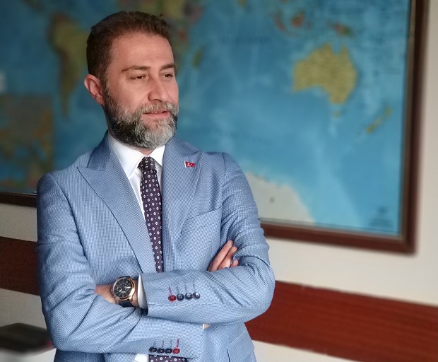 Süleyman Demirel döneminin dış politika incelemesi: Apolet, kravat ve darağacı çıktı!