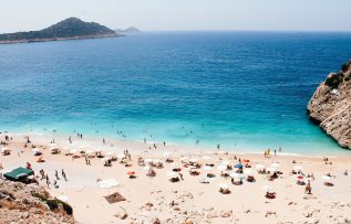 Türkiye Mavi Bayraklı plaj sayısını arttırdı, işte o plajlar