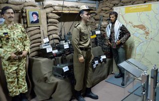 Tahran’daki Kutsal Savunma Müzesi kanlı İran-Irak Savaşı’na tanıklık ediyor