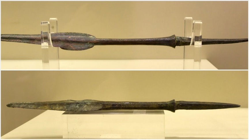 Trabzon’da bulunan yaklaşık 6 bin yıllık mızrak uçları müzede sergileniyor