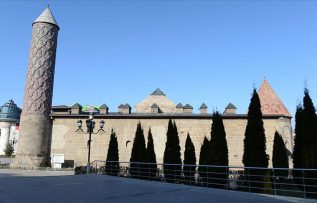 Turistler Erzurum’un ‘Kültür Yolu’na hayran kalacak