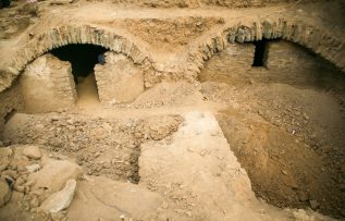 İzmir’deki Hypaipa Antik Kenti gün yüzüne çıkıyor