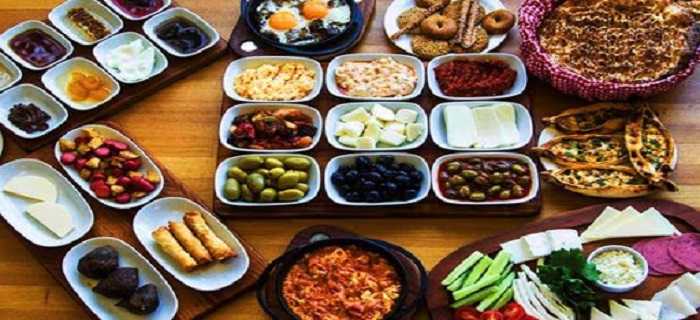 Rüyada Kahvaltı Sofrası Görmek