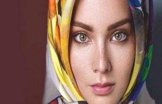 Rüyada Karışık Renkli Eşarp Görmek