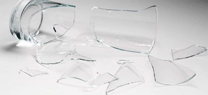 Rüyada Kırık Bardak Görmek