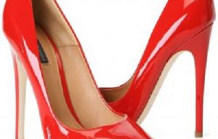 Rüyada Kırmızı Ayakkabı Giymek