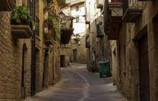 Rüyada Komşu İle Konuşmak