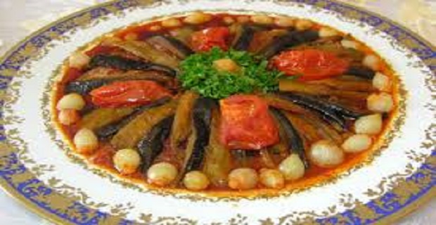 Rüyada Patlıcan Yemeği Görmek