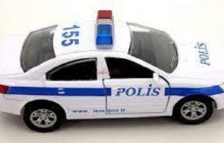 Rüyada Polis Arabası Görmek