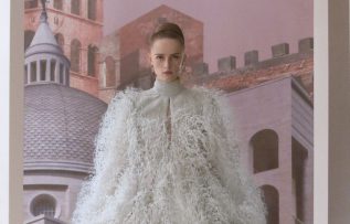 Beyazın büyüsü: Fendı Couture Sonbahar-Kış 2021 Koleksiyonu