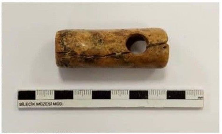 Arkeolojik kazıda 8 bin 500 yıl öncesine ait müzik aleti bulundu