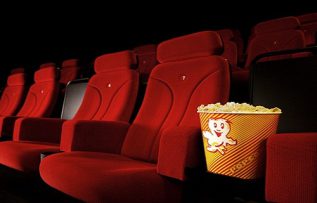 Rüyada Sinemaya Gitmek