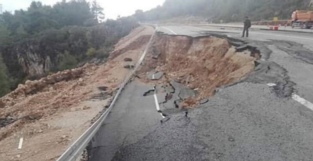 Rüyada Toprak Kayması