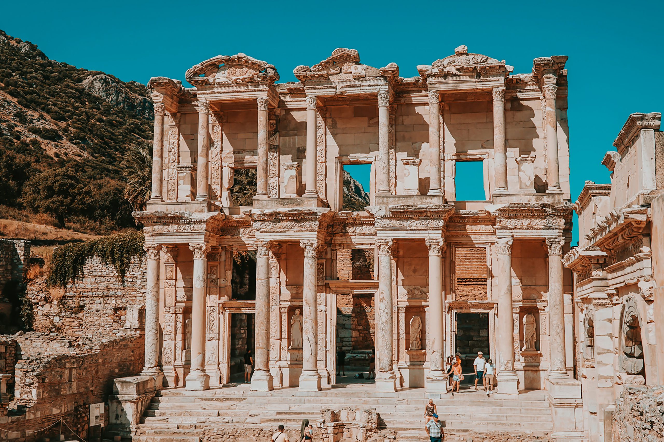 Efes Antik Kenti’ne yoğun ilgi