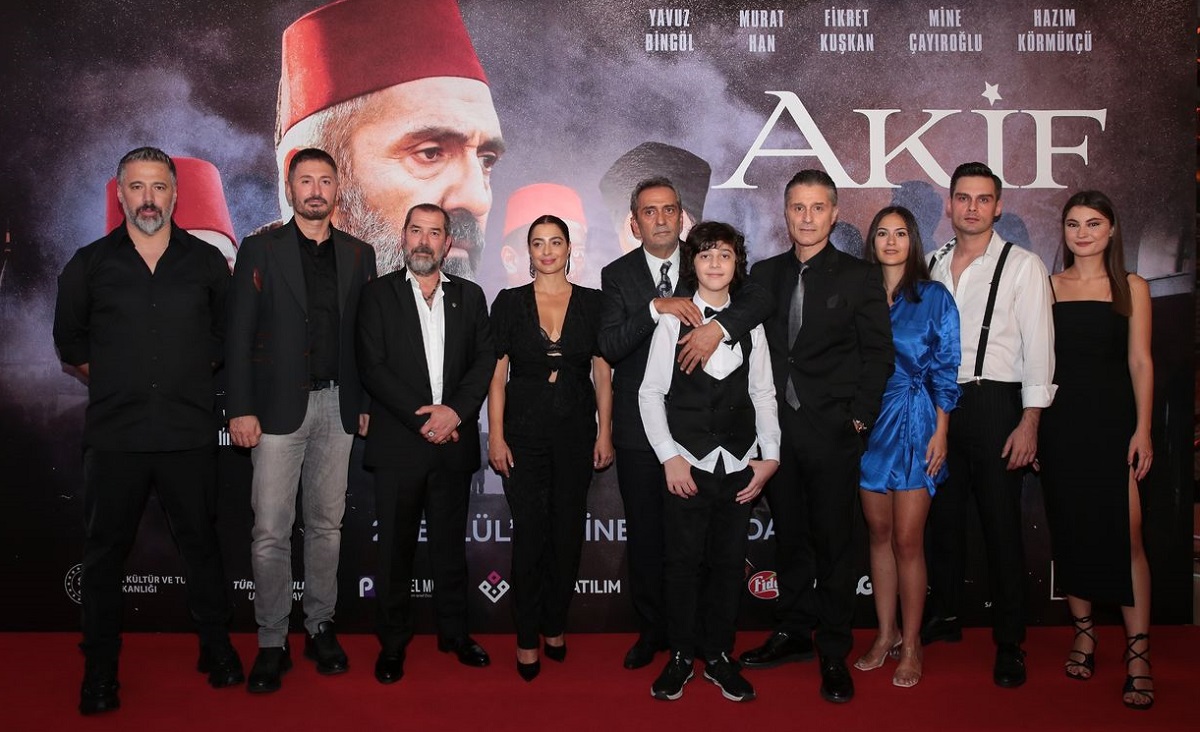 “Âkif” filminin beklenen galası yapıldı