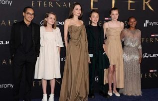 Angelina Jolie, Eternals galasında çocuklarıyla boy gösterdi