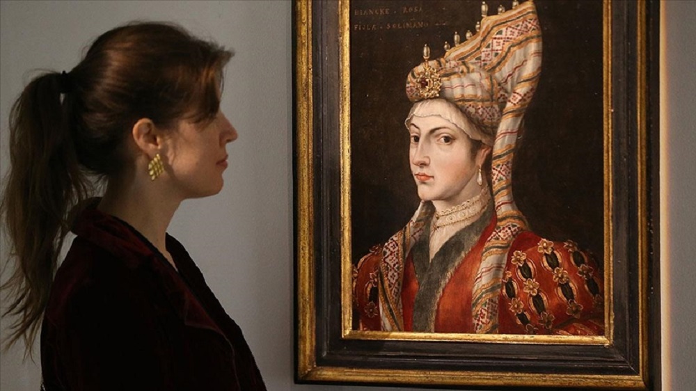 Hürrem Sultan’ın portresi 126 bin sterline alıcı buldu