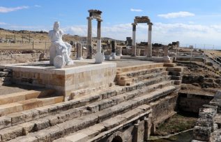 Pamukkale Hierapolis Antik Kenti’nde iki ev kalıntısı bulundu