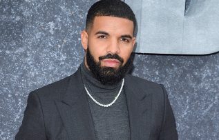 Drake, Grammy’e tepki gösterdi ve iki adaylıktan çekildi