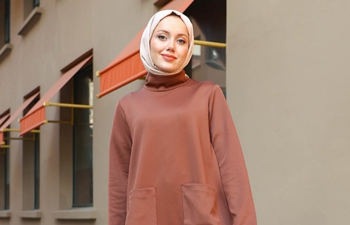 Gizce / Anelya Kahverengi Takım