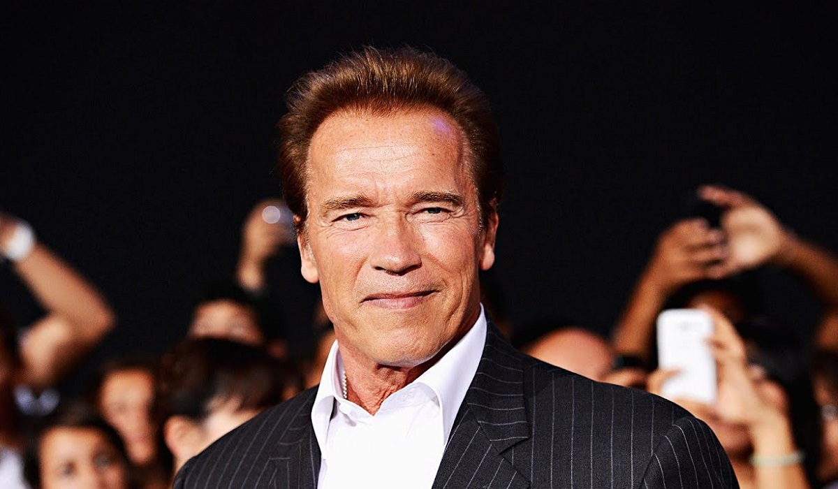 Hollywood yıldızı Arnold Schwarzenegger trafik kazası geçirdi